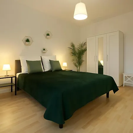 Gemuetliches アパート